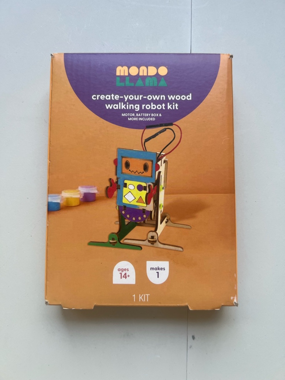 Create-Your-Own Wood Walking Robot Kit -
Mondo Llama™